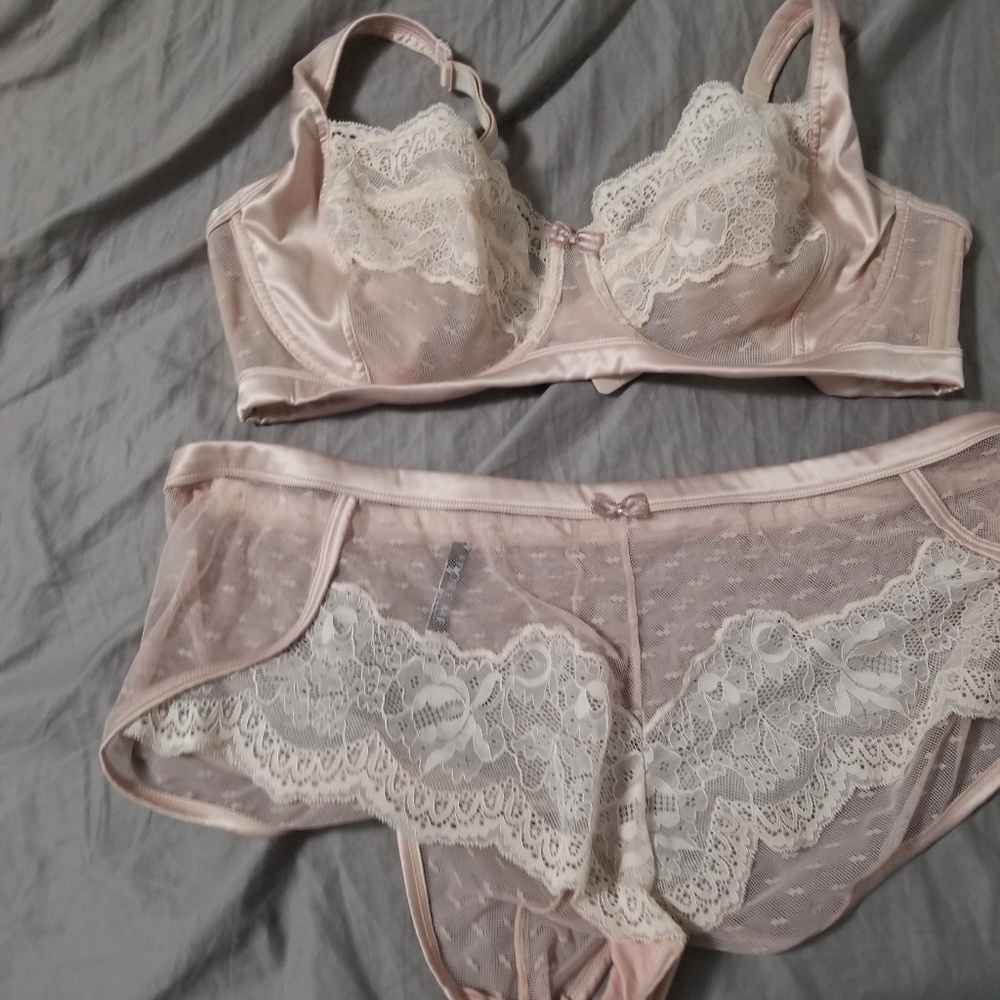 Adore Me pink satin lace bra set 42C 2X